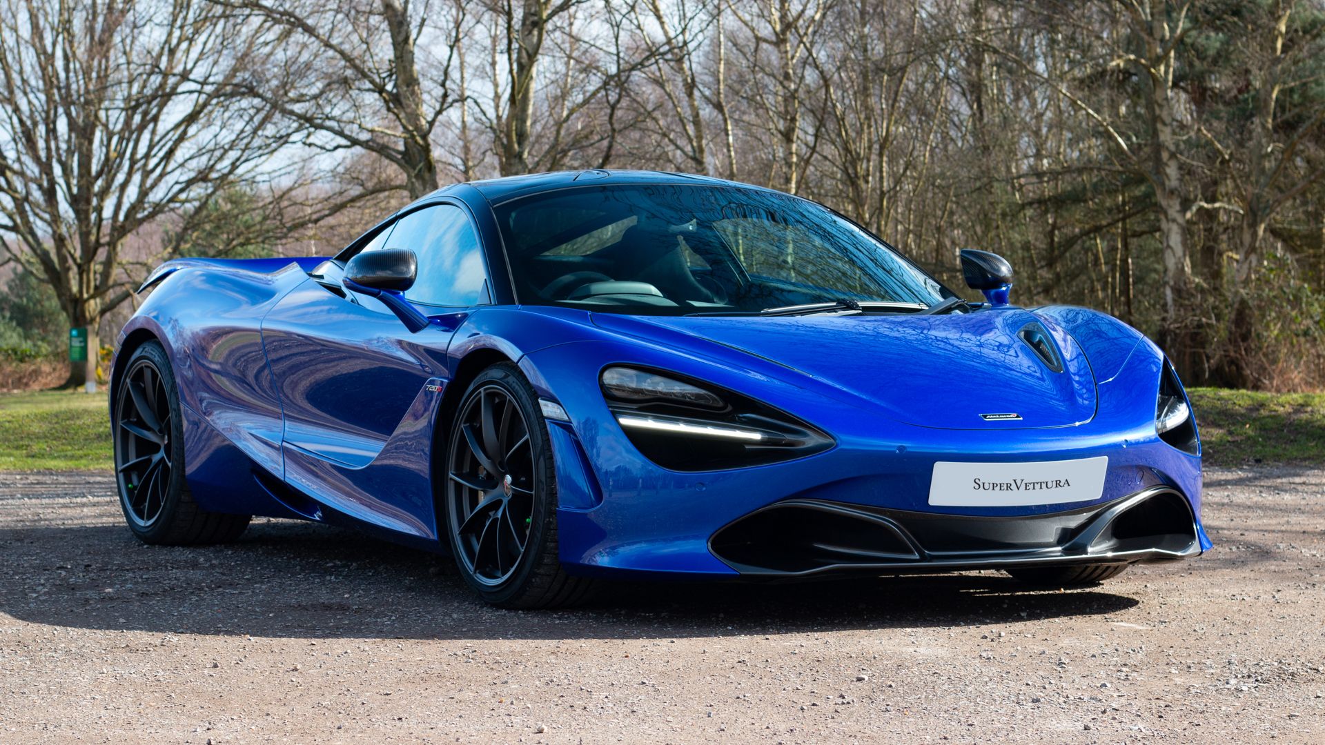 Maclaren 720s
