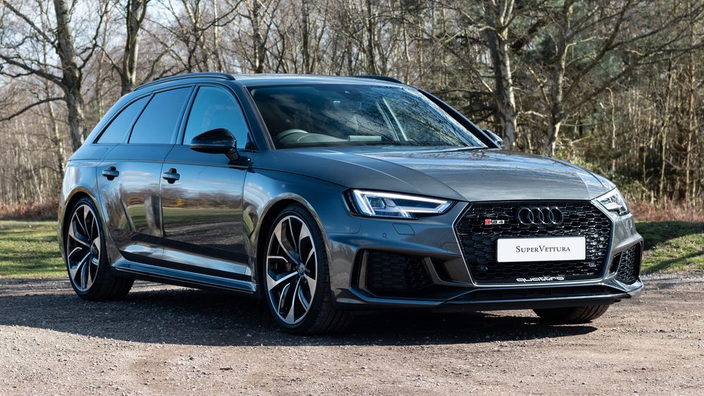2019 Audi RS4 Sport Edition