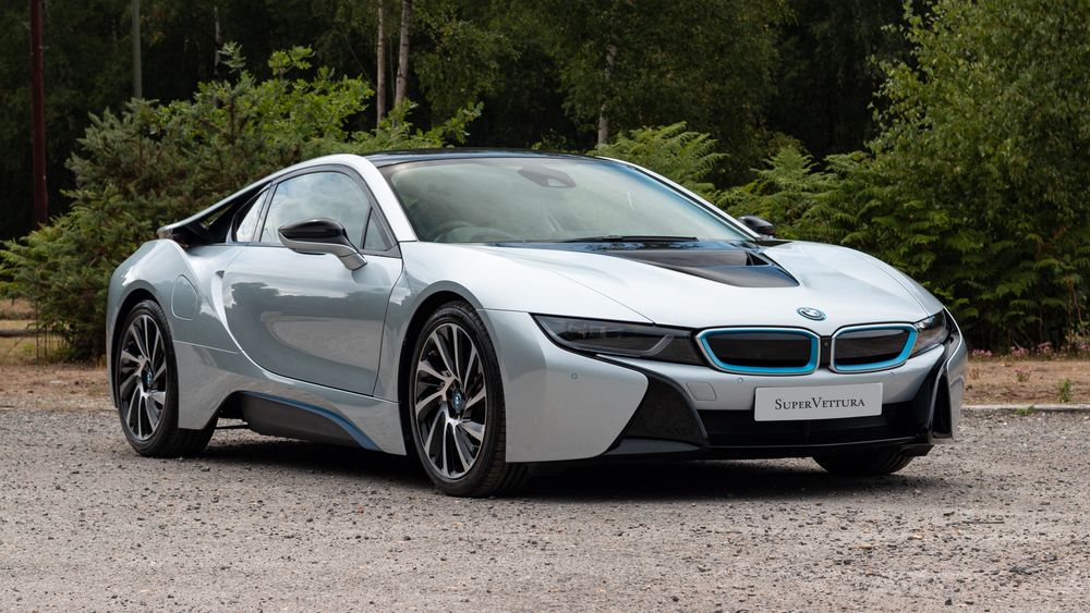 2016 BMW i8 