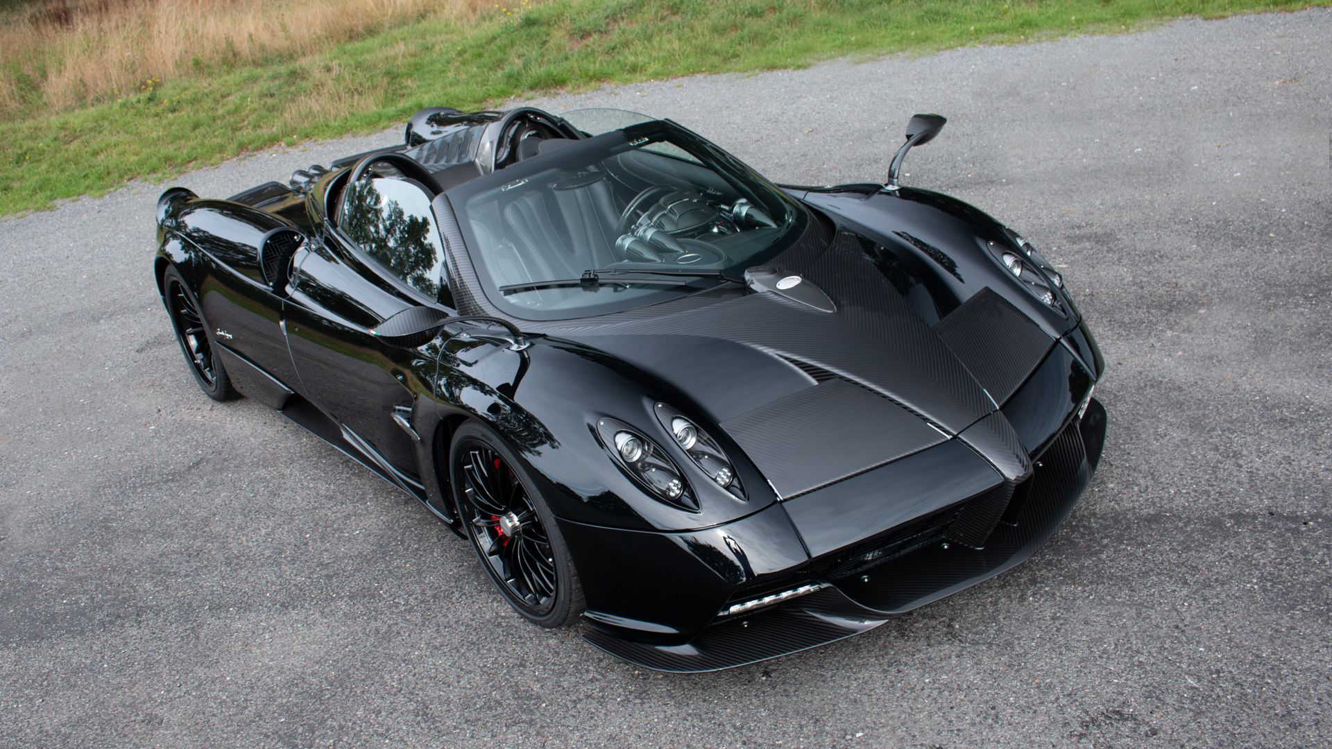 Sold 2020 Pagani Huayra Roadster (LHD) Official UK Koenigsegg Dealer SuperVettura Sold 2020 Pagani Huayra Roadster (LHD) Official UK Koenigsegg Dealer SuperVettura