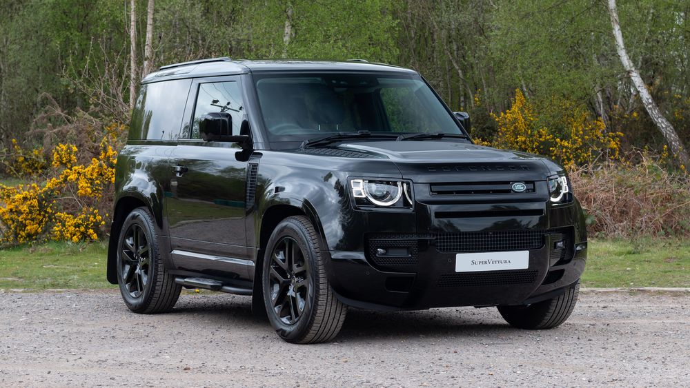 2022 Land Rover  Defender 90 XS Edition 