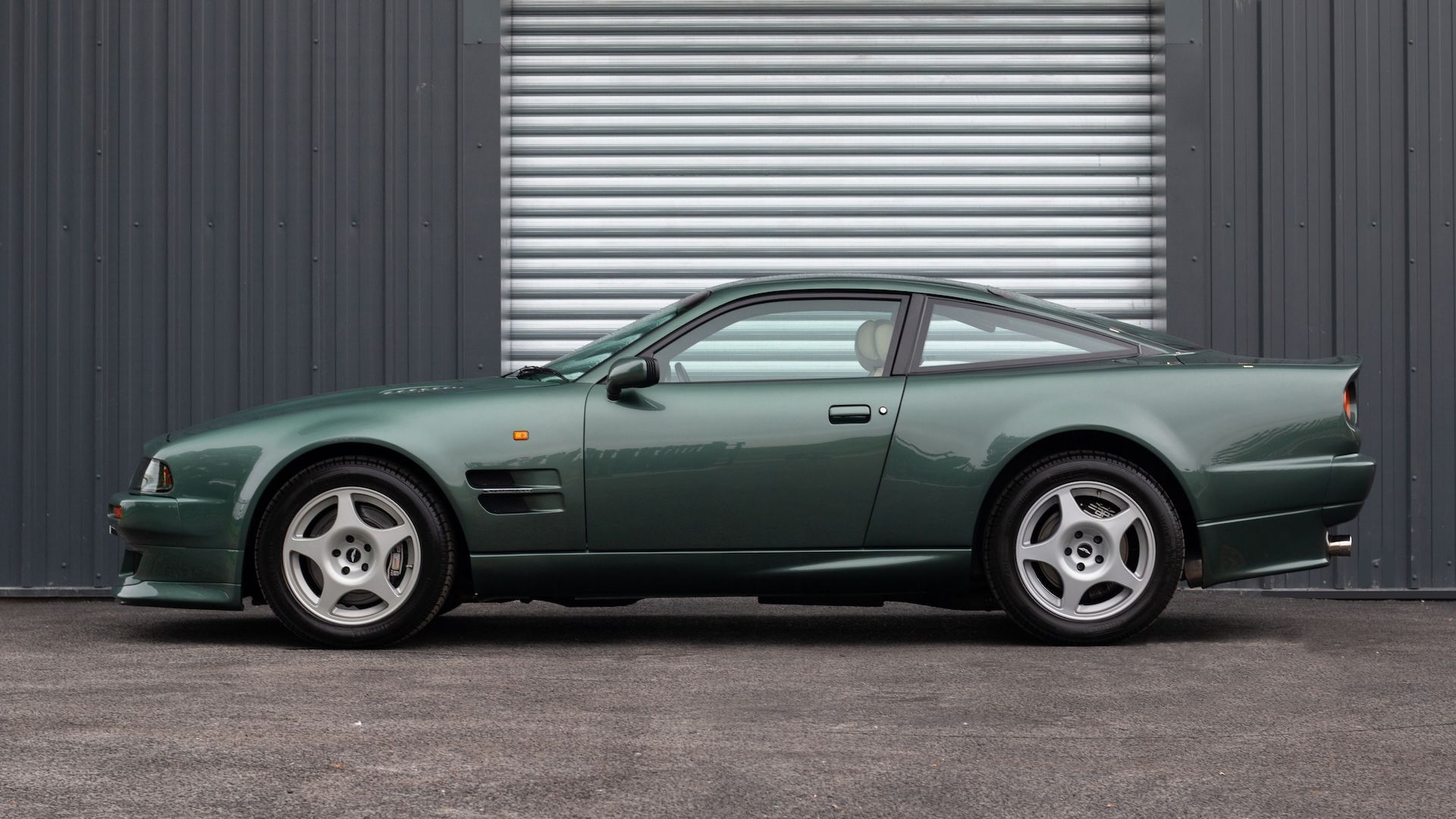 1994 Aston Martin Vantage V600 for sale | Official UK Koenigsegg Dealer ...