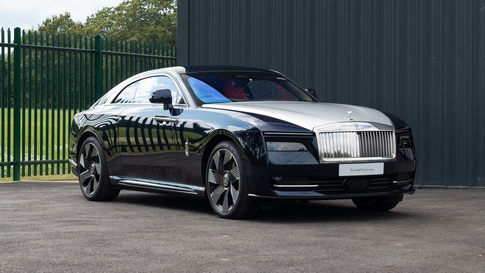 2024 Rolls Royce Spectre 