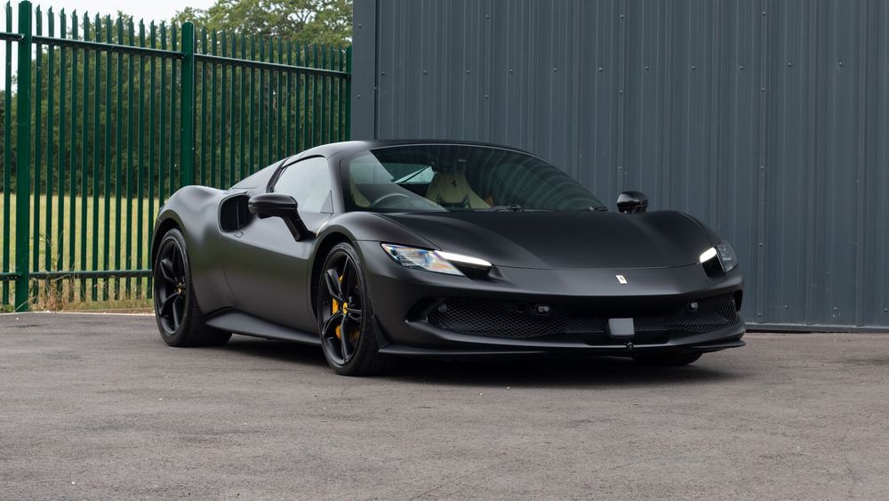 2025 Ferrari 296 GTS 