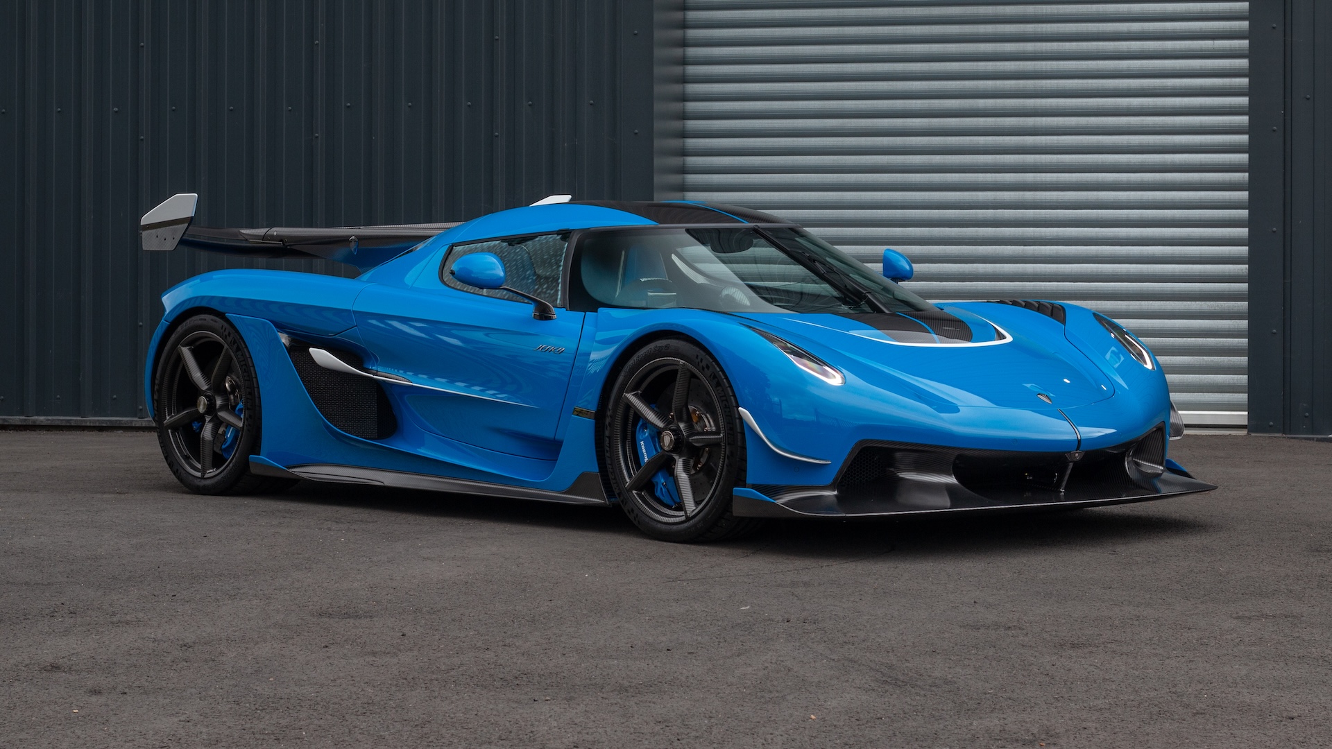 Print Vehicle | Official UK Koenigsegg Dealer | SuperVettura