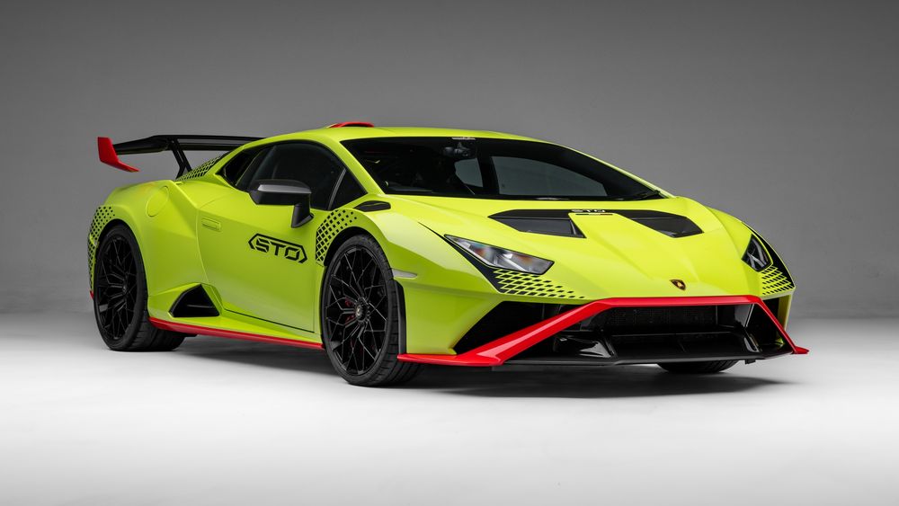 2022 Lamborghini  Huracan STO 