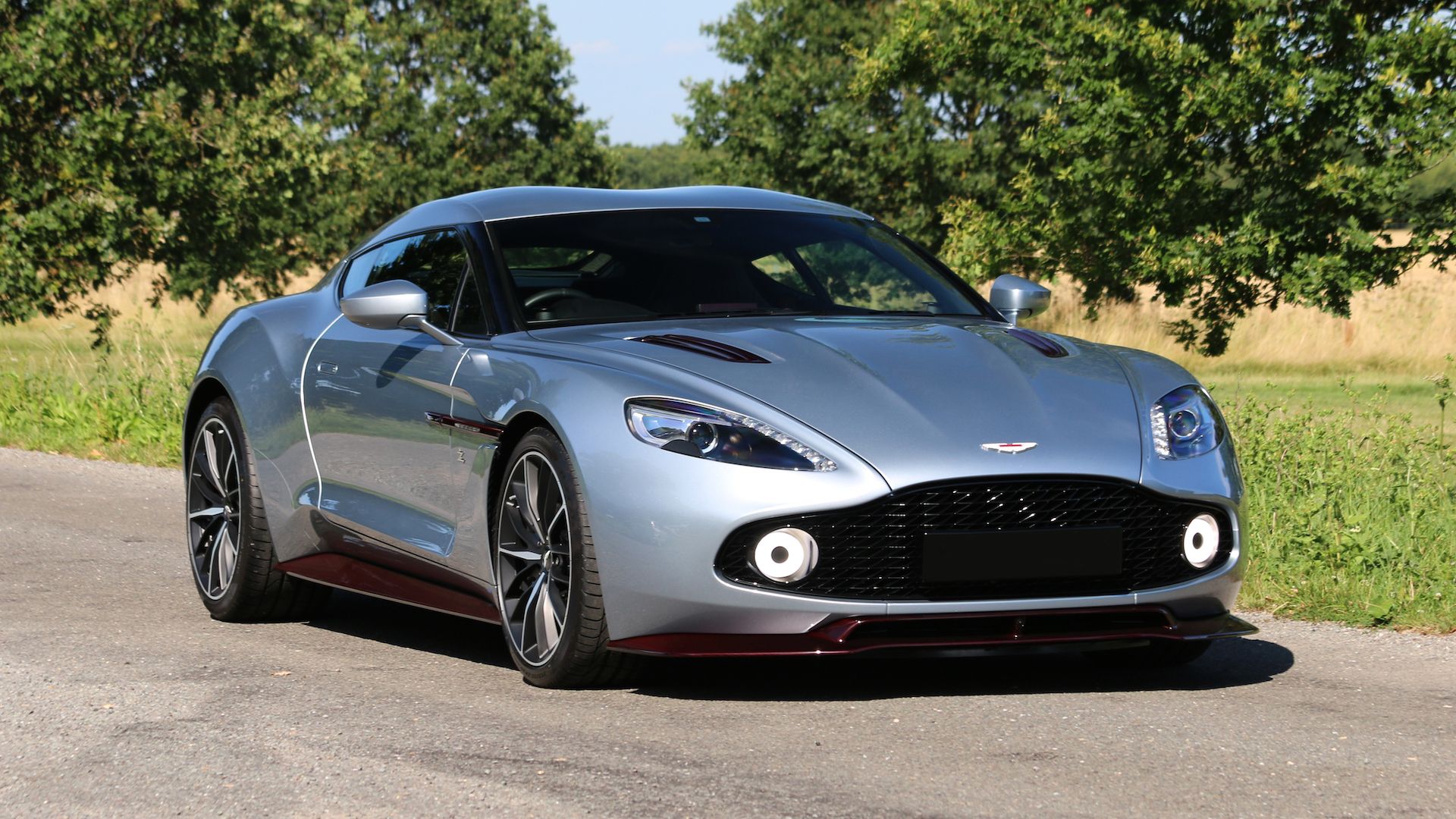 Aston Martin Vanquish Zagato Coupe