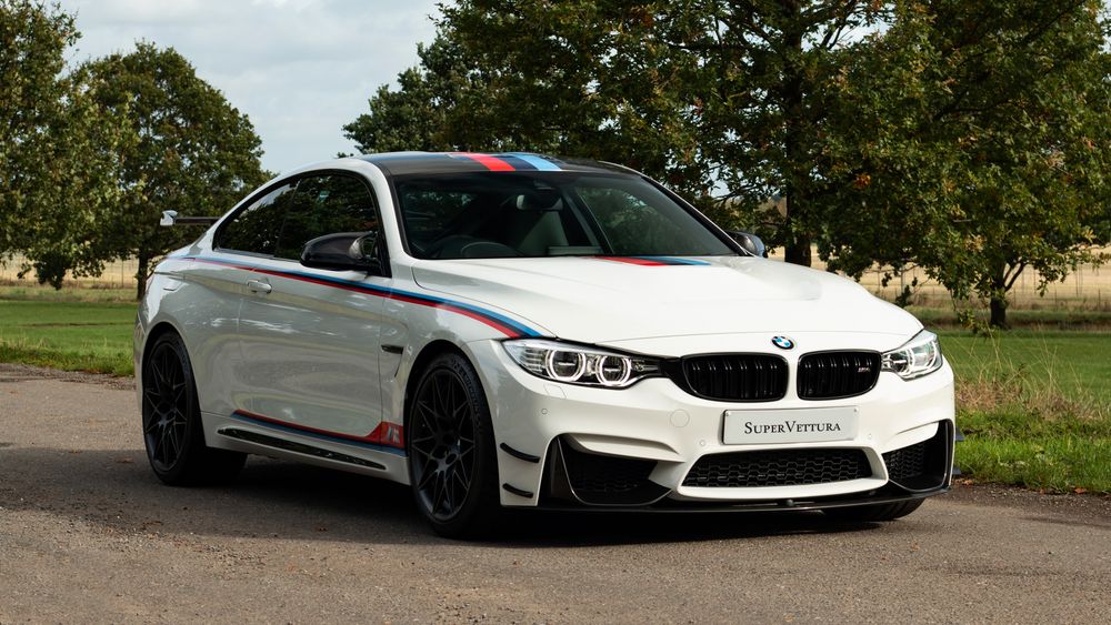 2017 BMW M4 DTM Champion Edition